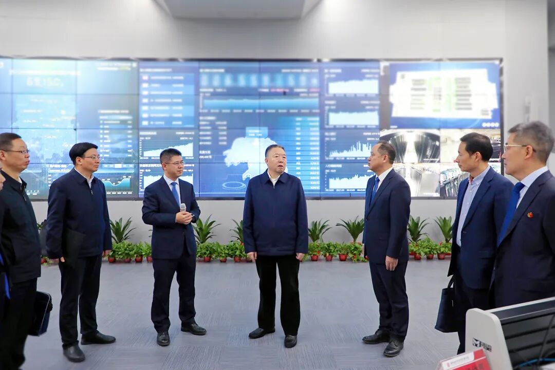 毛萬(wàn)春在省農(nóng)信聯(lián)社調(diào)研：為鄉(xiāng)村全面振興提供堅(jiān)實(shí)金融支撐